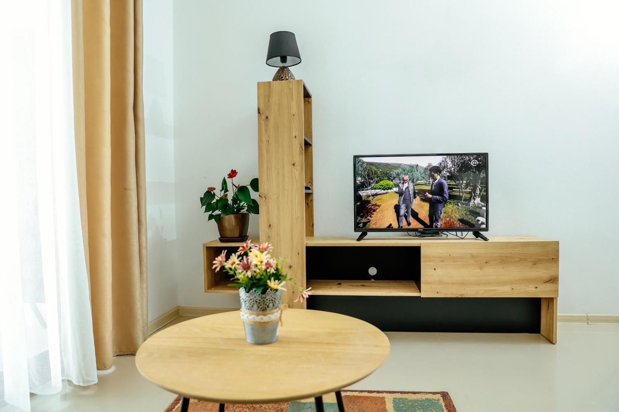 Apartments Gucci ウルツィニ 部屋 写真